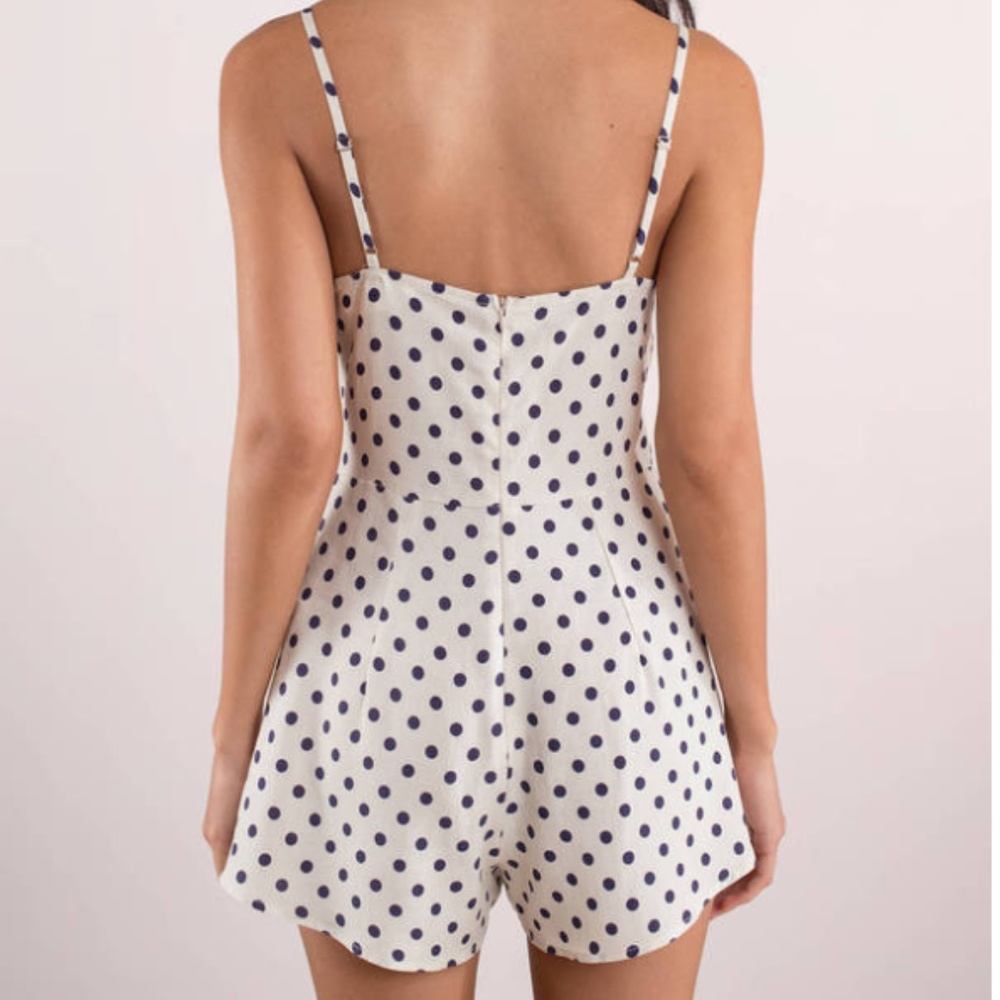 NWOT Tobi Polka Dot Romper - Picture 3 of 3